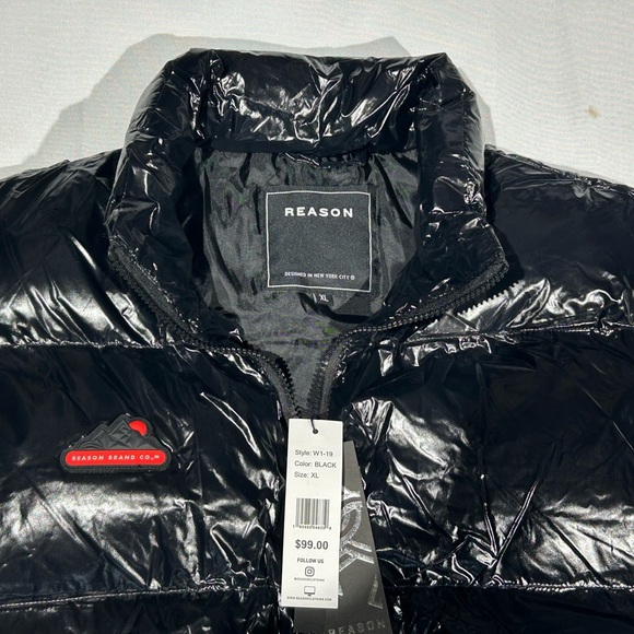 Reason Brand Bubble Vest Jacket Black With Red Logo Size XL MSRP $99 - Picture 2 of 5